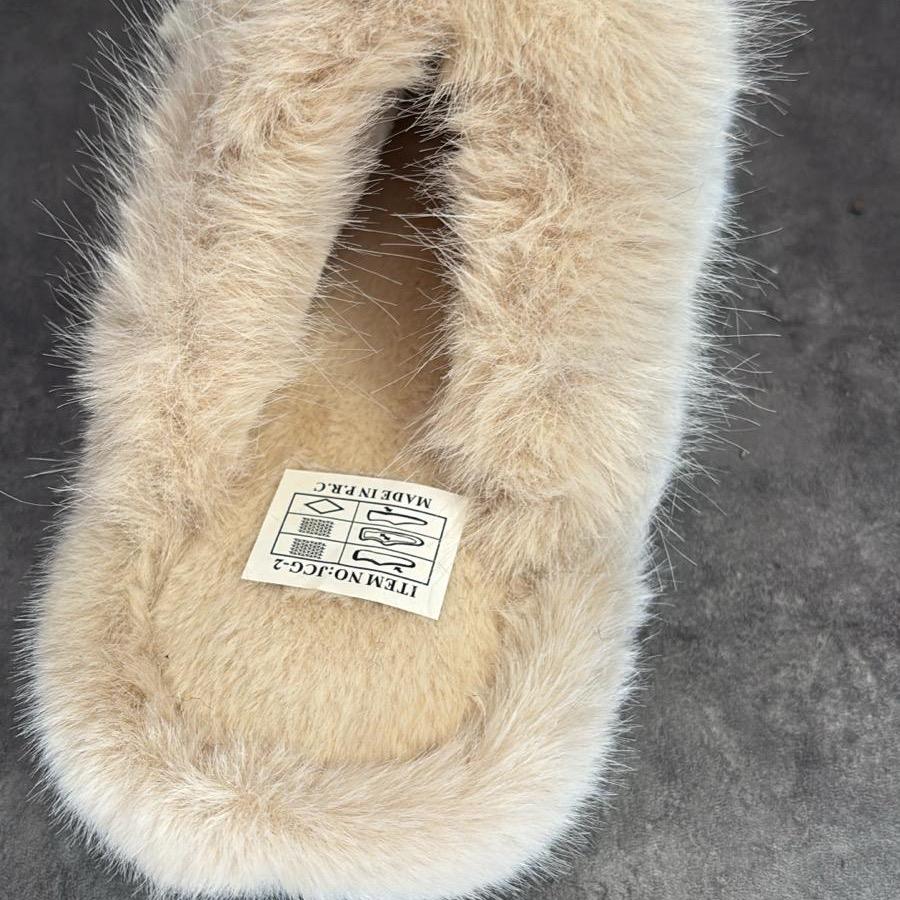 JCG2 Chaussons Doux et Confortables en Fourrure Synthétique Noir Beige Marron Ruban Imprimé Love pour Chaleur Confort et Style à la Maison