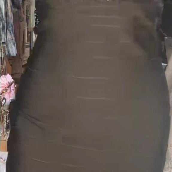 POPUP J03 ROBE GAINANTE ET ELEGANTE