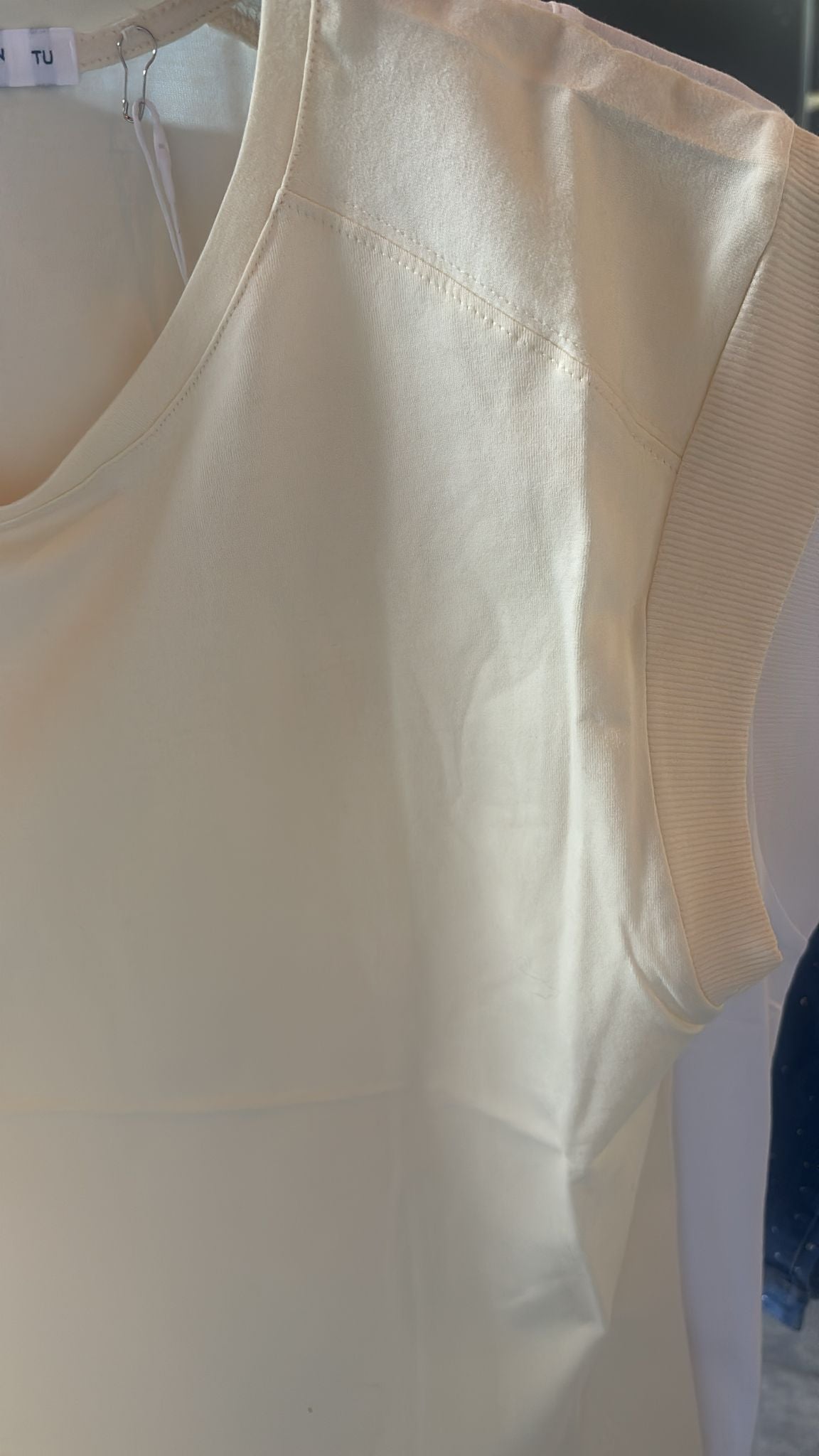 POPUP 182 T-SHIRT SANS MANCHE