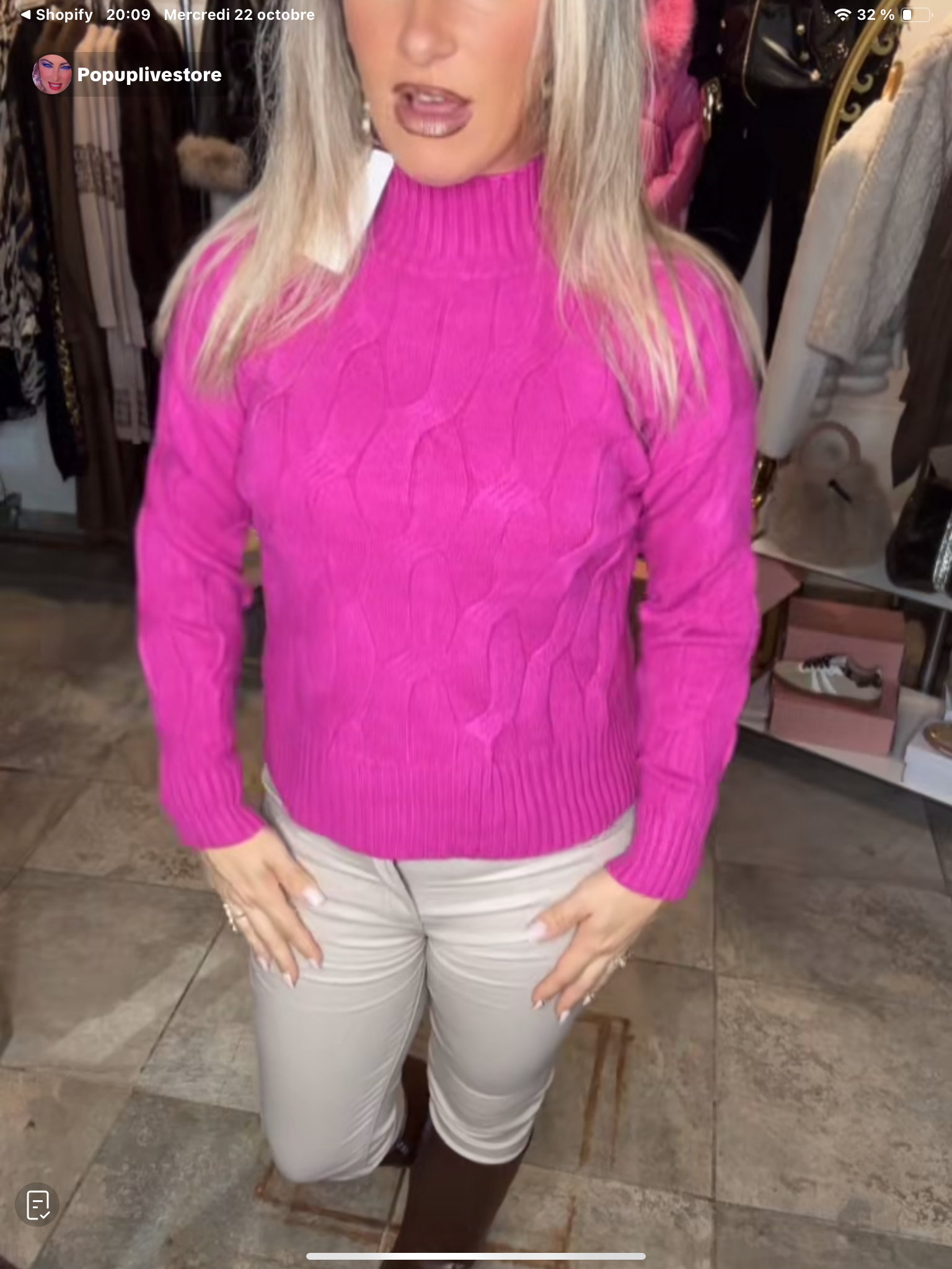 POPUP 23967 PULL CHAUD COL MONTANT MOTIF SUR LE DEVANT