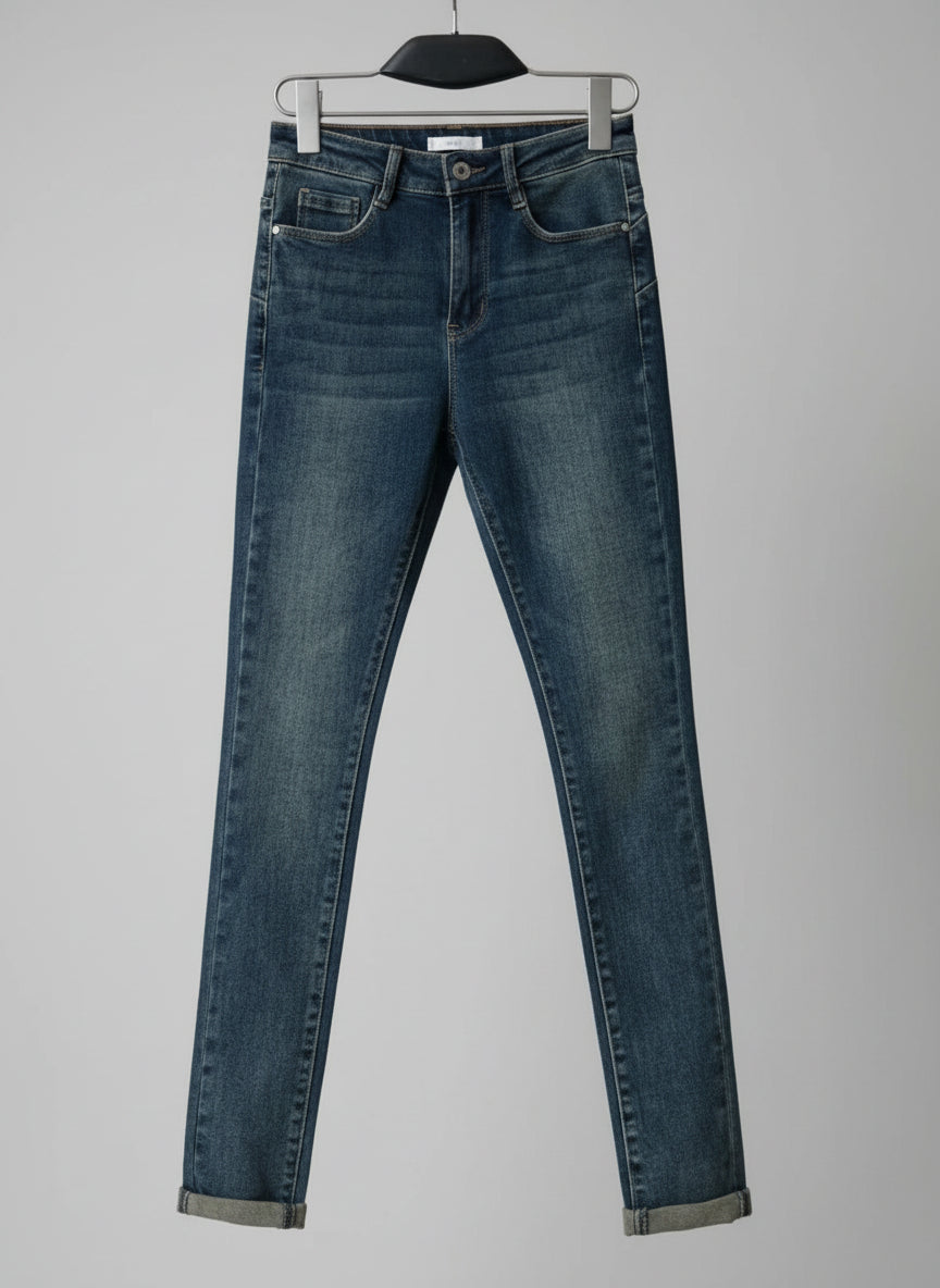 1010 JEANS SLIM taille ajusté push up et slim pour un look chic et élégant