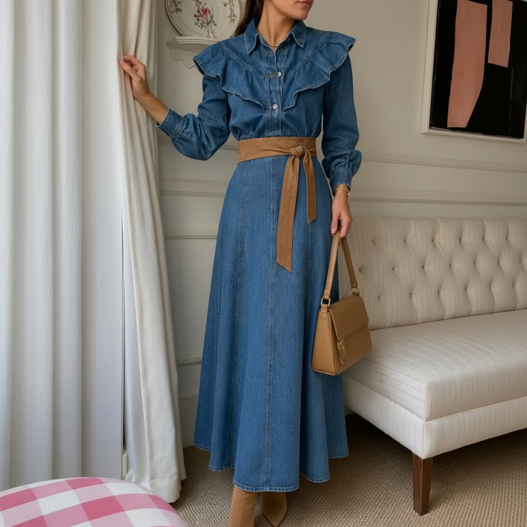 Chemise denim LR2980-C – chemise femme en jean bleu vintage avec grands volants sur le buste, col classique, boutons devant et manches longues bouffantes, style bohème chic romantique