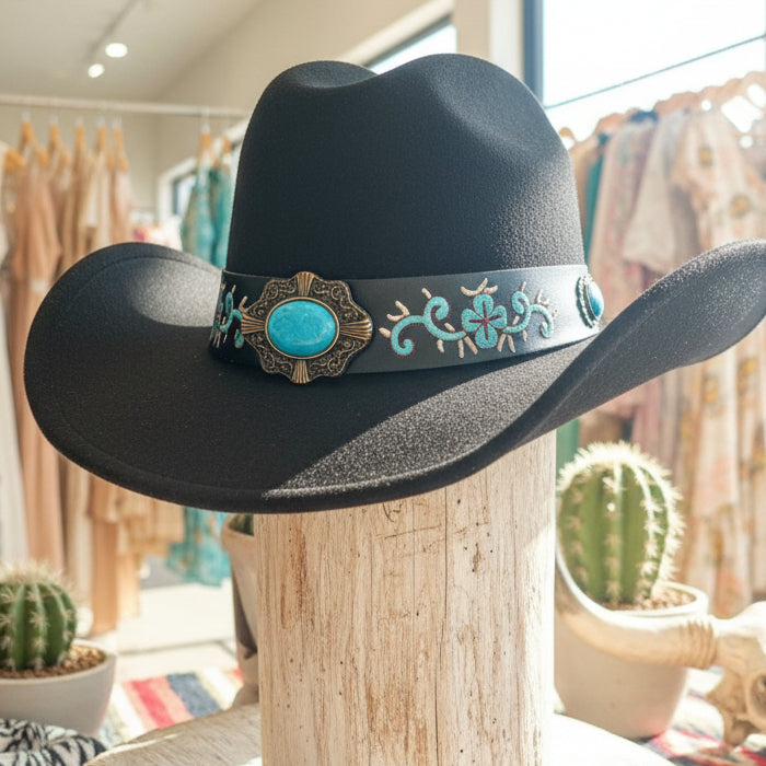 CHAPEAUX de cow-boy style western chic 902 et bohème avec bandeau brodé floral, médaillon central travaillé et finitions premium. l&
