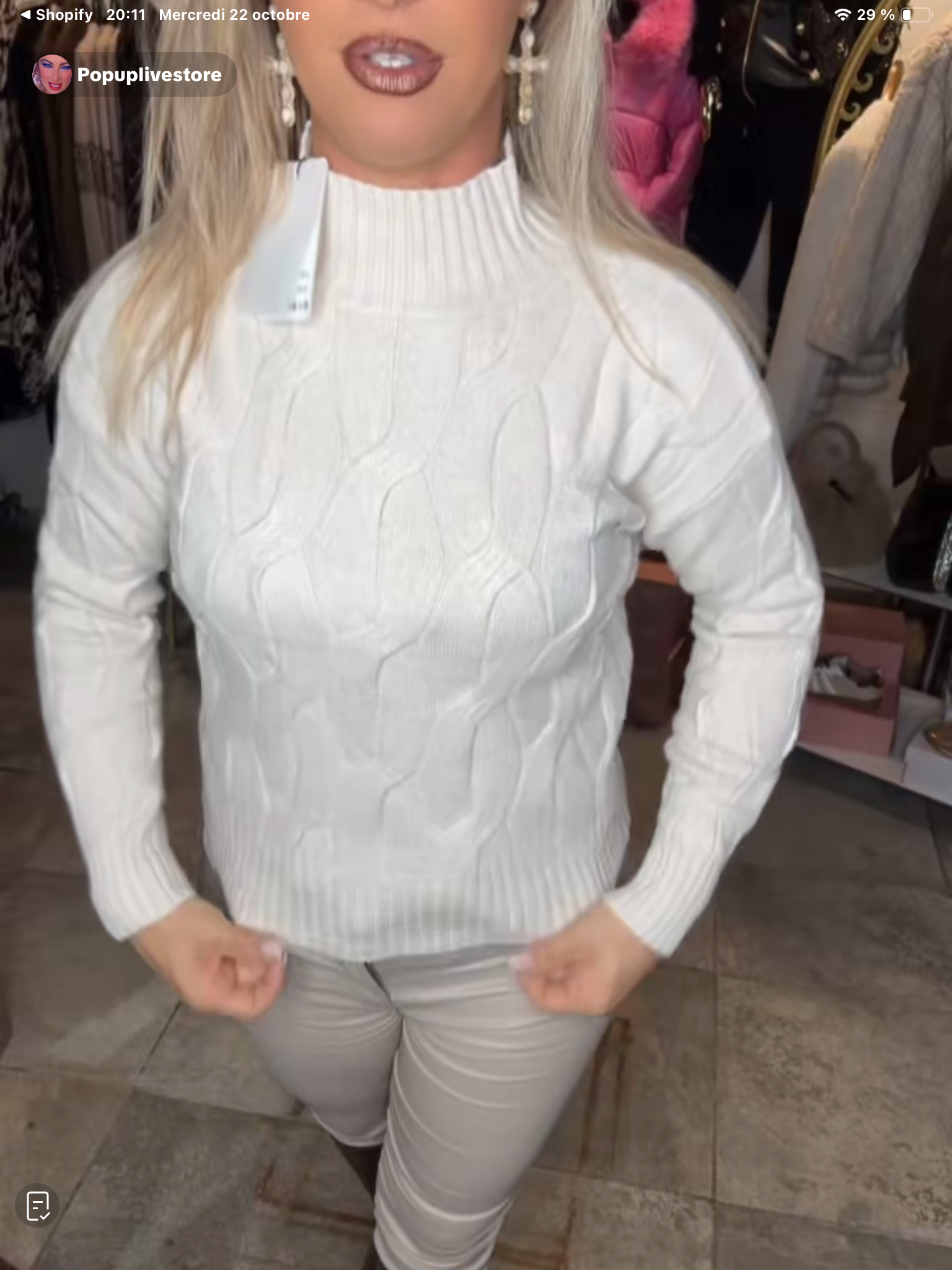 POPUP 23967 PULL CHAUD COL MONTANT MOTIF SUR LE DEVANT