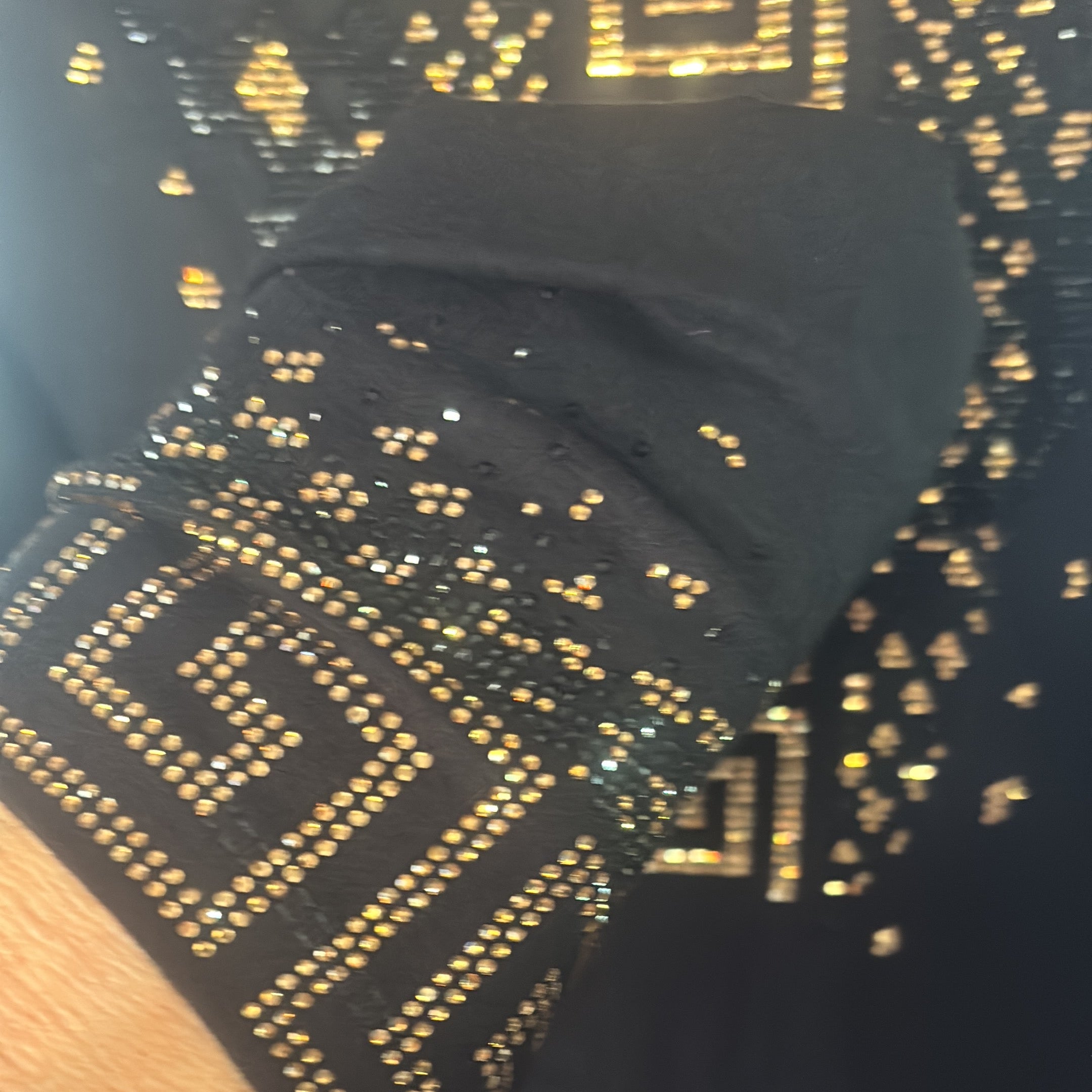 21148 Top luxe et chic stretch strass dorés