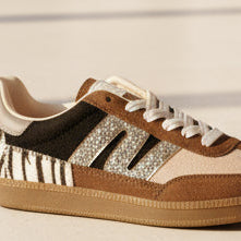 FY1065 Baskets Uniques en Daim Marron et Tissu Beige avec Bandes Pailletées et Talon Zébré pour Confort et Style Quotidien