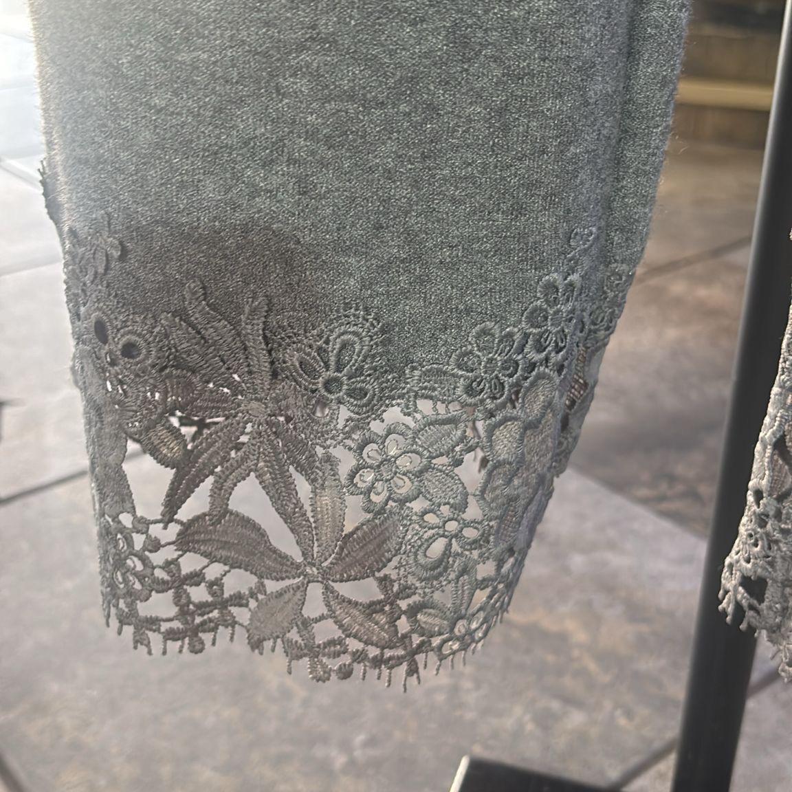 POPUP 235 ENSEMBLE