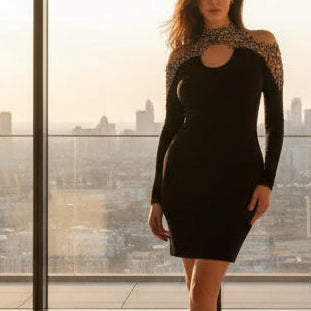 ROBE DE SOIREE 2271 en noir avec détails en dentelle pour une élégance raffinée