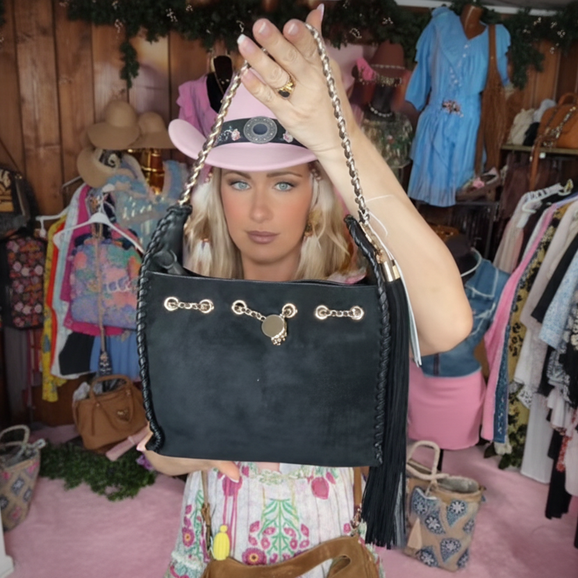 ALEX MAX Sac avec franges latérales chaîne dorée ,sac à main style bohème chaîne dorée chic pour femme – accessoire de mode élégant avec détails tressés artisanaux ,disponible en 3coloris idéal pour sorties et soirées,qualité premium