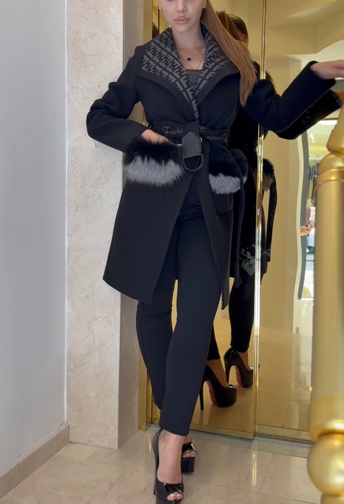POPUP TATU MANTEAU TRÈS CHIC