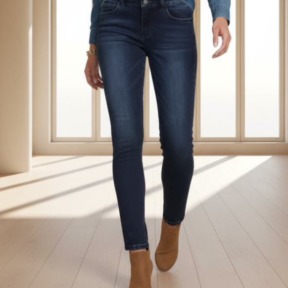 997 Jeans Slim Taille Haute en Denim Bleu avec Élasthanne pour Confort Optimal et Silhouette Affinée Idéal pour Tenue Élégante push up