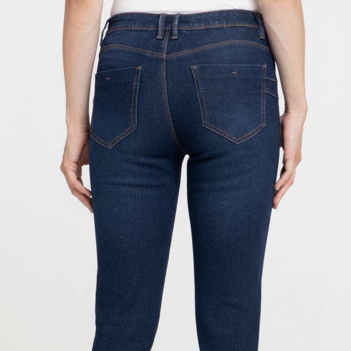997 Jeans Slim Taille Haute en Denim Bleu avec Élasthanne pour Confort Optimal et Silhouette Affinée Idéal pour Tenue Élégante push up