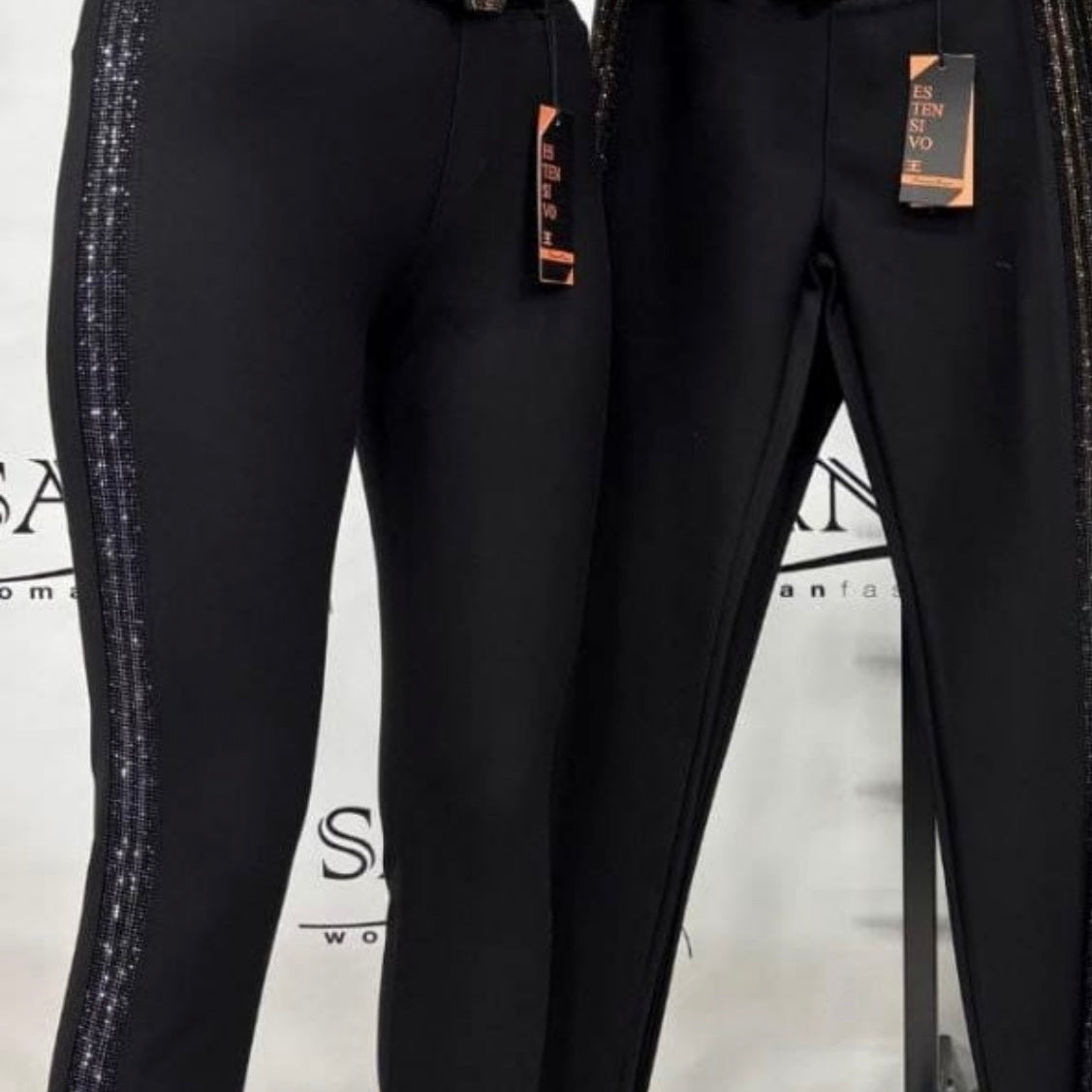 1710 PANTALON LUXE AVEC BANDES DE STRASS
