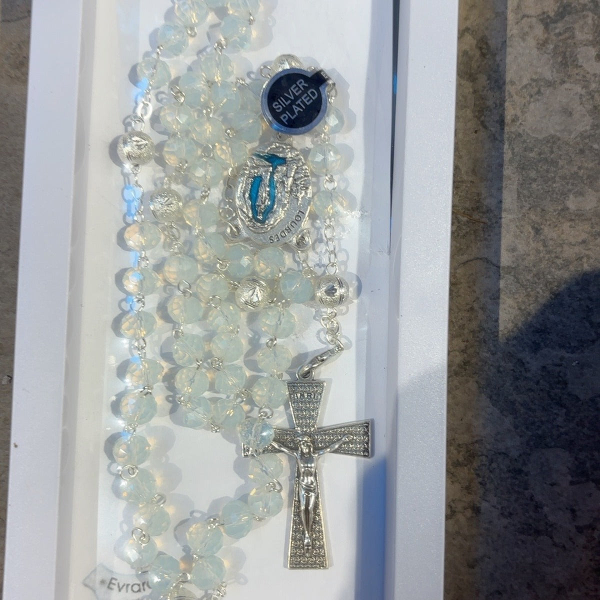Chapelet de Lourdes 20 cristal nacré transparent, vue 1