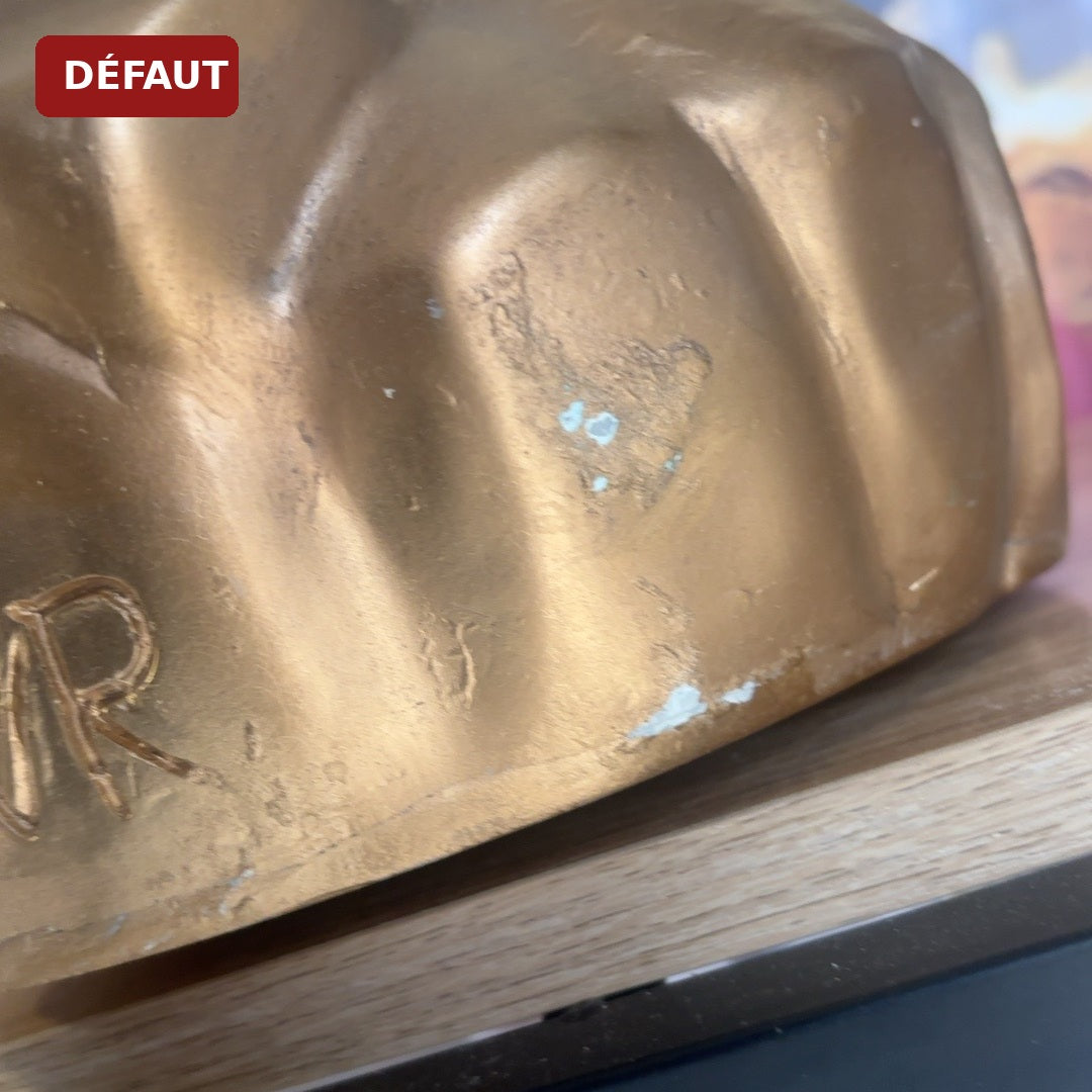 DÉFAUT du socle de la Vierge dorée 80 cm