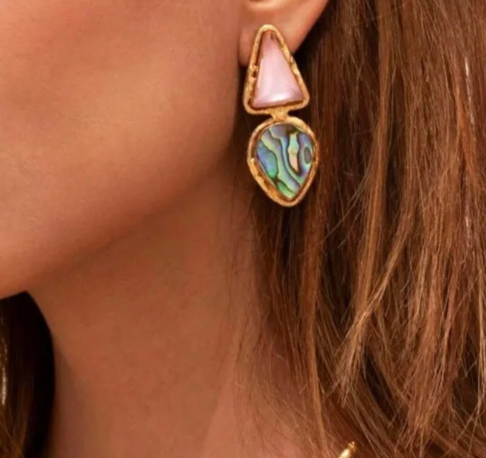 PRECOMANDE SUR 10 JOUR 234 NIIKI NCN 959 collier Caledonia