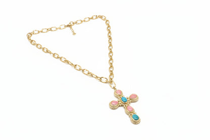 COLLIER NIIKI PARIS AVEC PENDENTIF CROIX rhodochrosite et apatite Tout les bijoux NIIKI indisponibles sont en précommande dans un délai de 15 jours ouvrables voir en privé avec Laetitia .