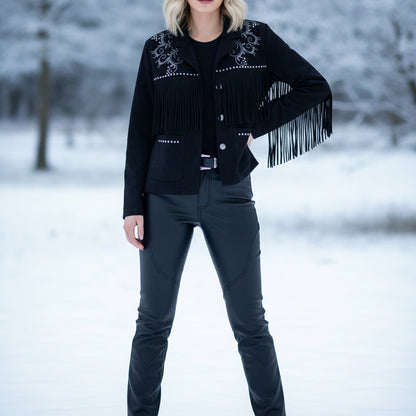 Veste western LR2830 – veste courte femme effet suédine marron avec franges, motifs arabesques en strass et clous métalliques, style country bohème chic pour une tenue affirmée