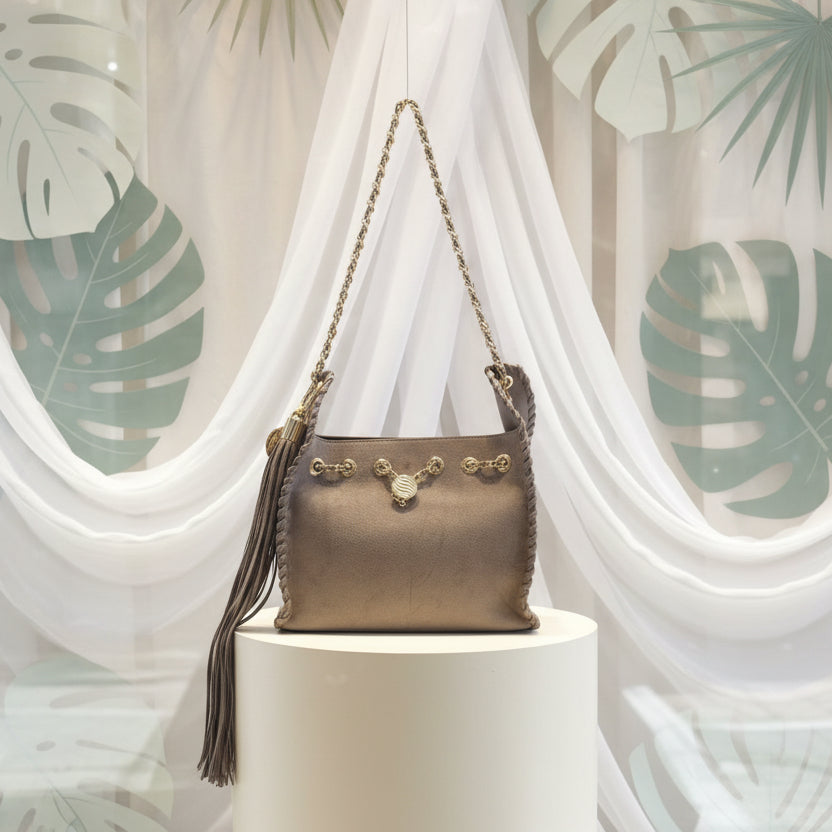 ALEX MAX Sac avec franges latérales chaîne dorée ,sac à main style bohème chaîne dorée chic pour femme – accessoire de mode élégant avec détails tressés artisanaux ,disponible en 3coloris idéal pour sorties et soirées,qualité premium