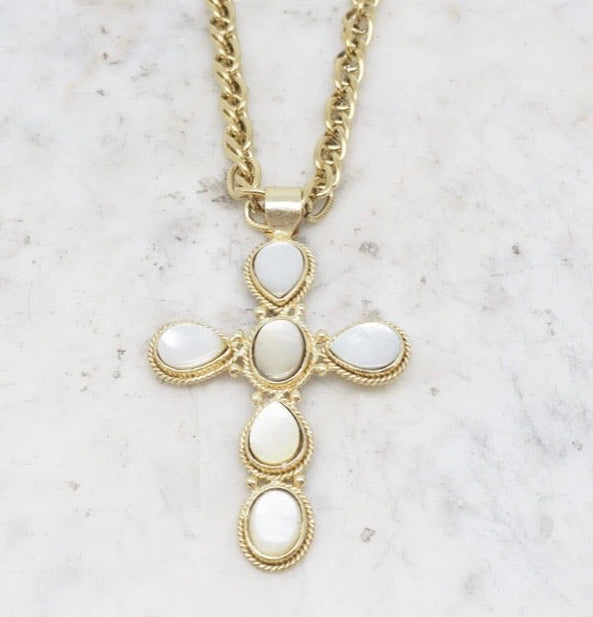 NIIKI PARIS CROIX FAITH COLLECTION NACRE : 12 croix. laiton doré à l&
