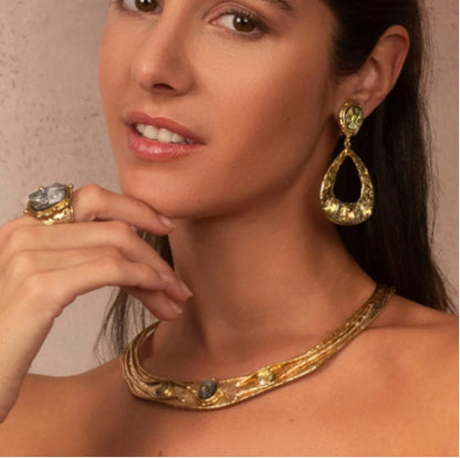 NIIKI 1168 ÉNORA BOUCLES D OREILLES HORIZON. ( LABRADORITE ET CRYSTAL)