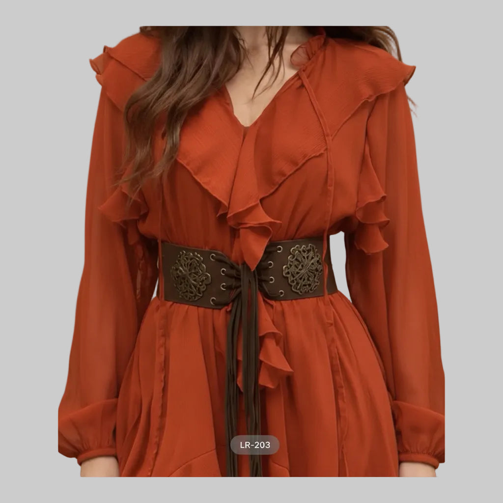 LR203 ceinture corset large en cuir marron style bohème et médiéval pour femme avec laçage frontal à œillets, ornements métalliques sculptés vintage et longs liens suspendus élégants pour cintrer robes et tuniques avec style