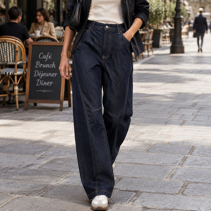 Jean barrel YW1587J – jean balloon femme en denim brut sombre, taille haute asymétrique croisée, jambes larges arrondies et surpiqûres contrastées, style streetwear chic pour le quotidien