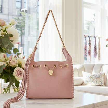 ALEX MAX Sac avec franges latérales chaîne dorée ,sac à main style bohème chaîne dorée chic pour femme – accessoire de mode élégant avec détails tressés artisanaux ,disponible en 3coloris idéal pour sorties et soirées,qualité premium