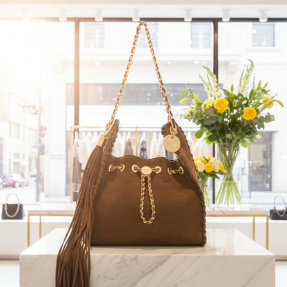 ALEX MAX Sac avec franges latérales chaîne dorée ,sac à main style bohème chaîne dorée chic pour femme – accessoire de mode élégant avec détails tressés artisanaux ,disponible en 3coloris idéal pour sorties et soirées,qualité premium