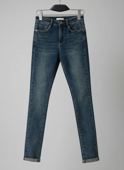 1010 JEANS SLIM taille ajusté push up et slim pour un look chic et élégant