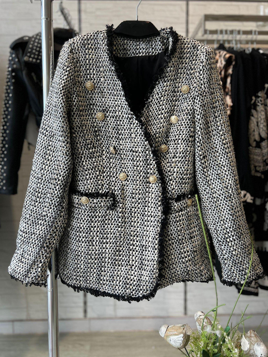 POPUP O29 Veste Blazer Blanche et Noire Demi Saison Double Boutonnage Liseré Noir Poches et Poignées pour Looks Semi-Formels
