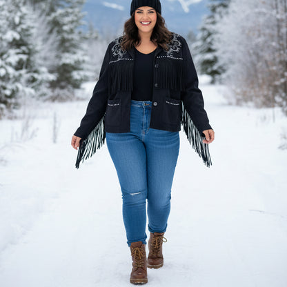 Veste western LR2830 – veste courte femme effet suédine marron avec franges, motifs arabesques en strass et clous métalliques, style country bohème chic pour une tenue affirmée
