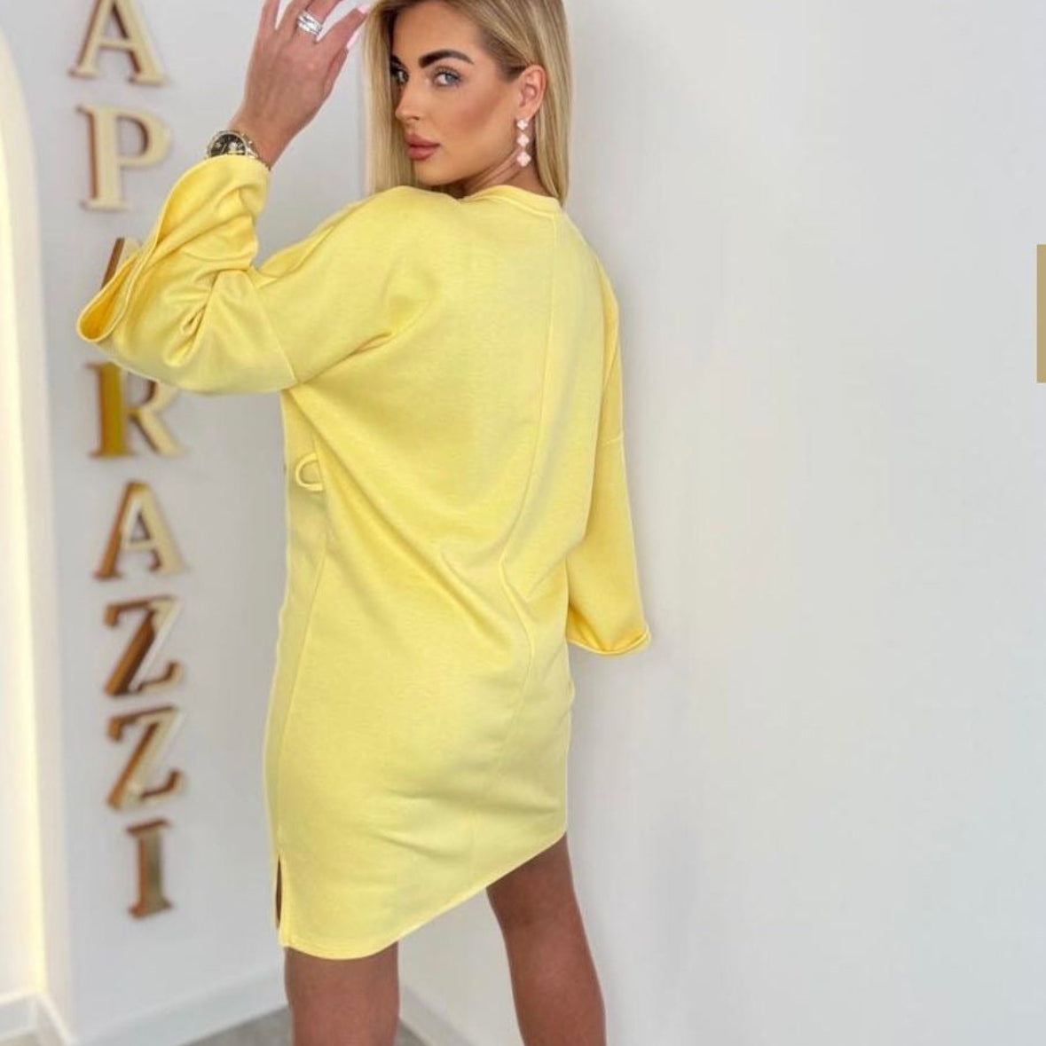 PAPARAZZI 109 Robe courte jaune soleil à motifs en Strass baroques et fleurs, Taille Unique,  robe d&