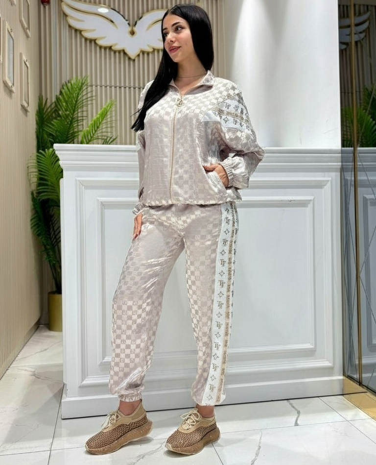 TATU 9194 JOGGING de luxe très beau matière très agréable à porter confortable et élégant idéal pour look élégant et onfortable