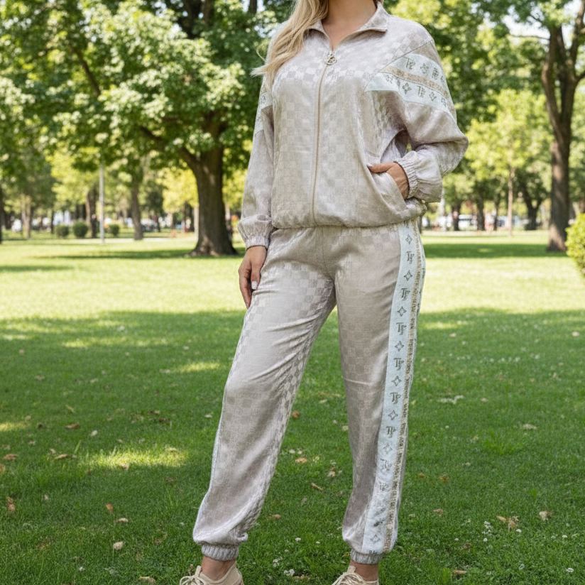 TATU 9194 JOGGING de luxe très beau matière très agréable à porter confortable et élégant idéal pour look élégant et onfortable
