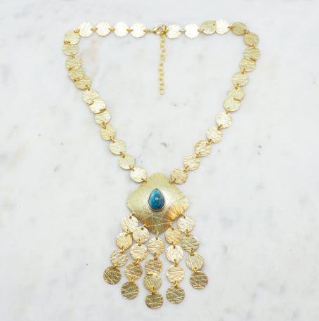 NIIKI 1005 SUNSET COLLIER (PIECES MARTELÉES ET UNE APATITE)