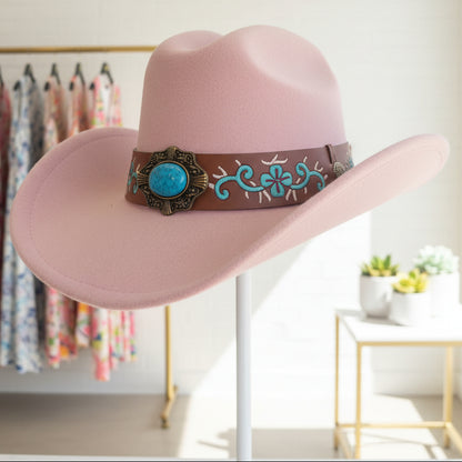 CHAPEAUX de cow-boy style western chic 902 et bohème avec bandeau brodé floral, médaillon central travaillé et finitions premium. l&