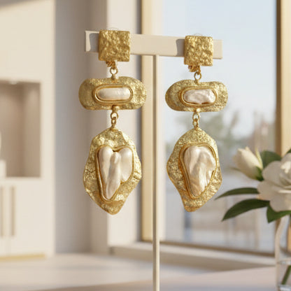 NIIKI PARIS 1179 bijoux feuille pierre nacrée chaque article vendu séparément Tout les bijoux NIIKI peuvent être précommandé délai de 15 jours ouvrables voir en privé avec Laetitia .