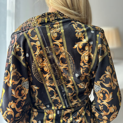 PAPARAZZI ensemble trois  pièces DU 38/44 avec cache coeur et son bustier . 2514 à col lavallière et pantalon fluide droit, tenue coordonnée élégante à motifs baroques dorés et fleurs, ensemble chic vaporeux pour cérémonie et été