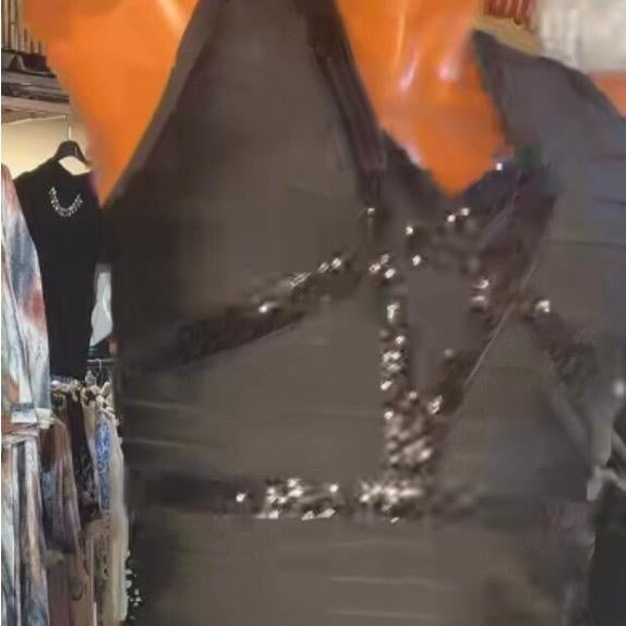 POPUP J03 ROBE GAINANTE ET ELEGANTE
