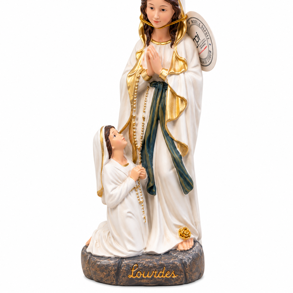 Proposition IA Vierge Marie avec Bernadette sur fond blanc 2