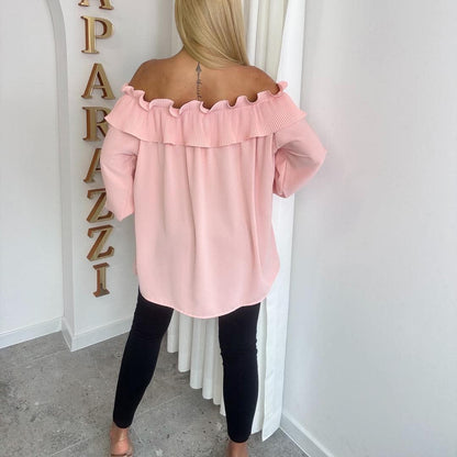 Paparazzi Fashion 1520 Tunique Bardot haut femme rose fuchsia à épaules dénudées, col volanté et plissé, manches longues élastiquées et grand motif texturé scintillant, coupe ample tendance vêtement femme tendance de la collection Papa
