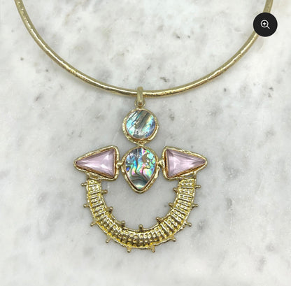 PRECOMANDE SUR 10 JOUR 234 NIIKI NCN 959 collier Caledonia