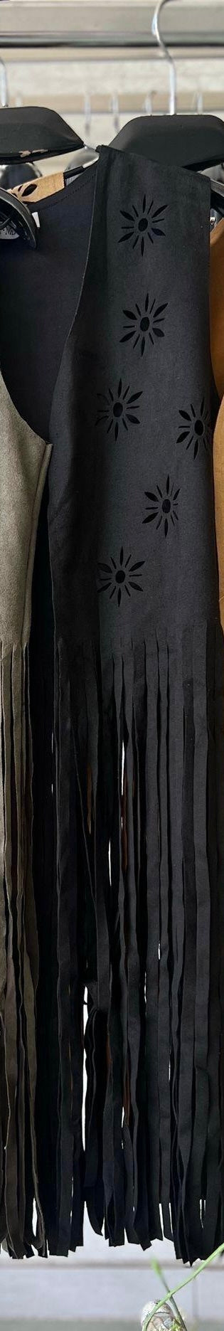 POPUP VESTE LONGUE SANS MANCHES FRANGES