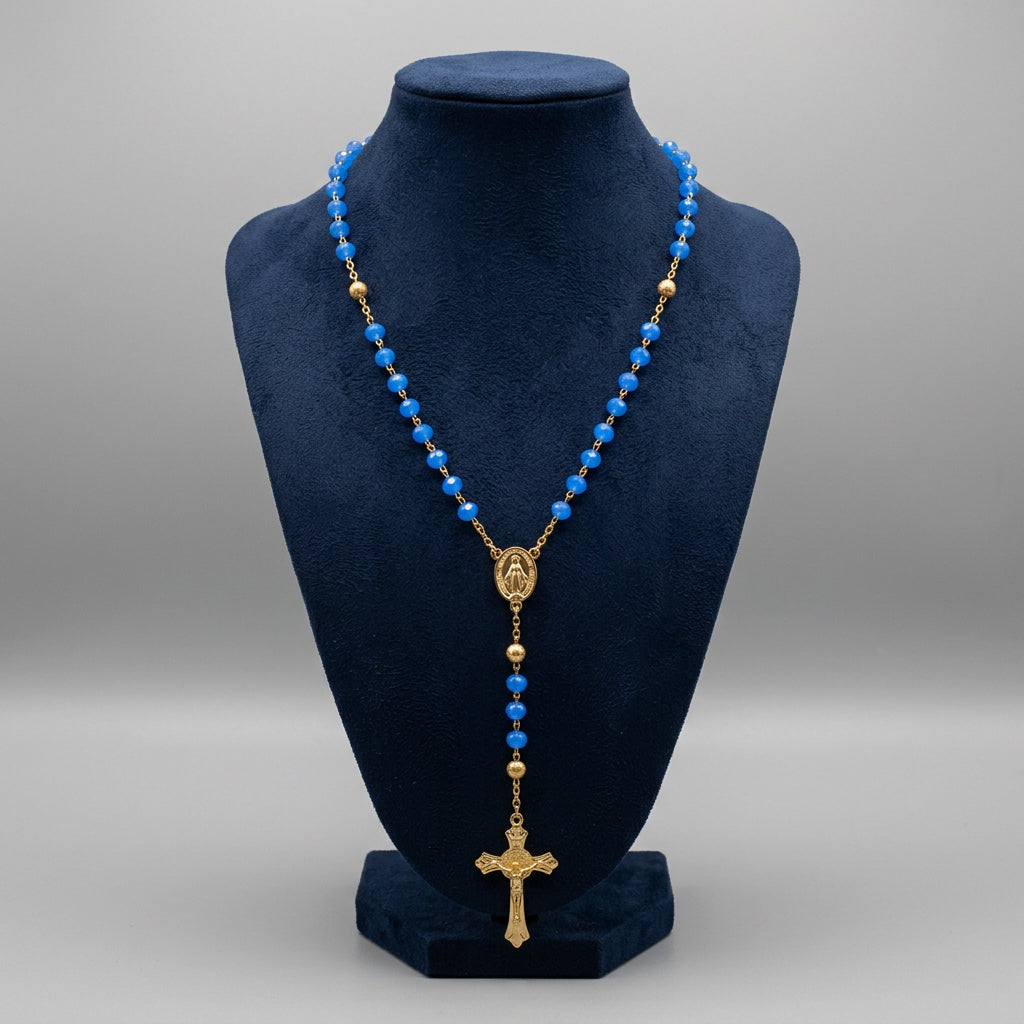 Chapelet Lourdes référence 24 en bleu pervenche, détail 1