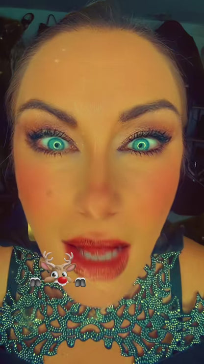 2271 Robe luxe en noir avec détails en dentelle pour une élégance raffinée