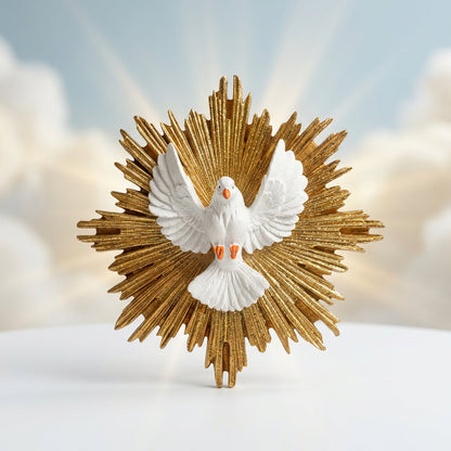 Lourdes Saint-Esprit colombe blanche aux ailes déployées sur rayonnement doré, statue religieuse en résine fabriquée à Lourdes et bénie par un prêtre, tailles 15, 20 et 31 cm pour la prière et la décoration chrétienne