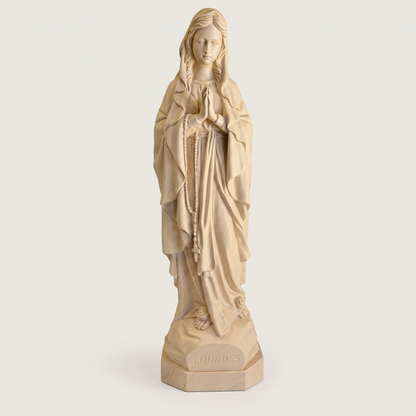 Vierge effet bois — recueillement — retouche IA